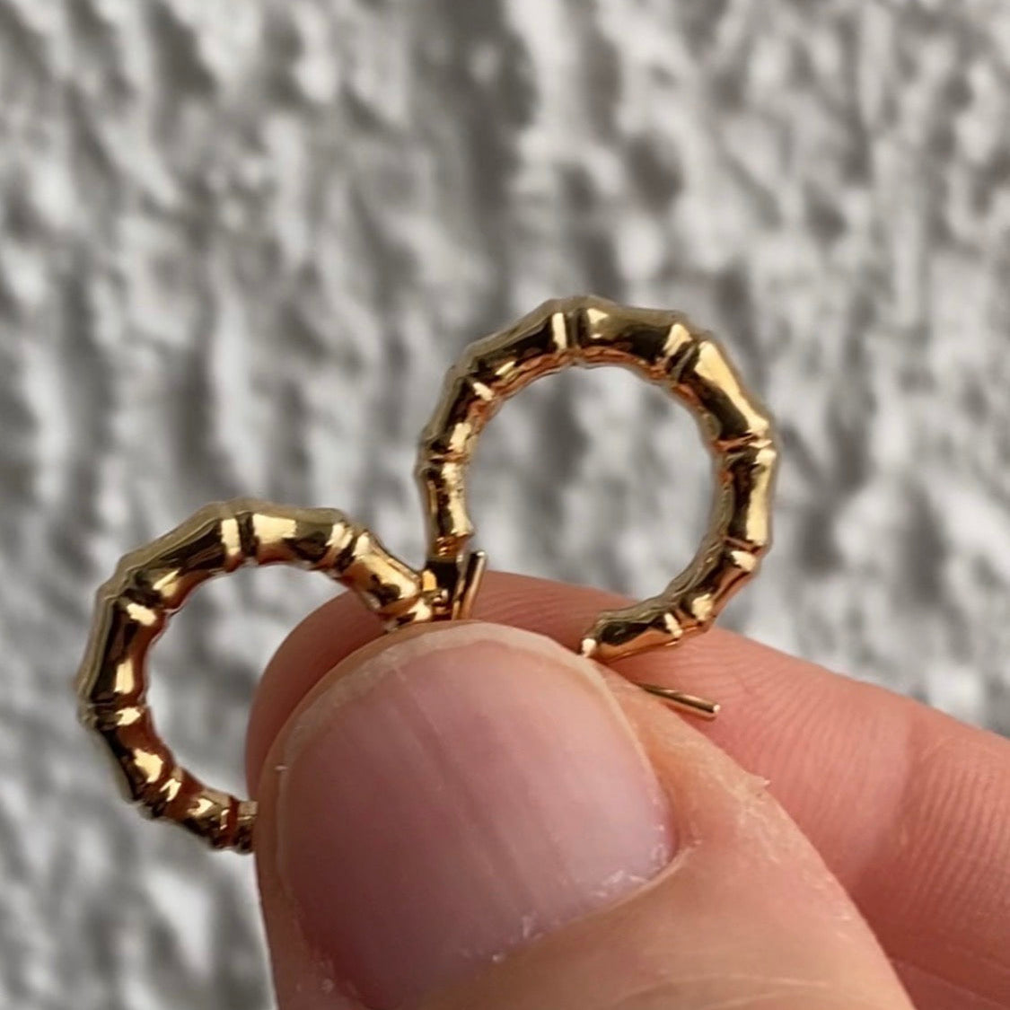 Vintage 9ct gold UnoAErre mini bamboo hoop earrings