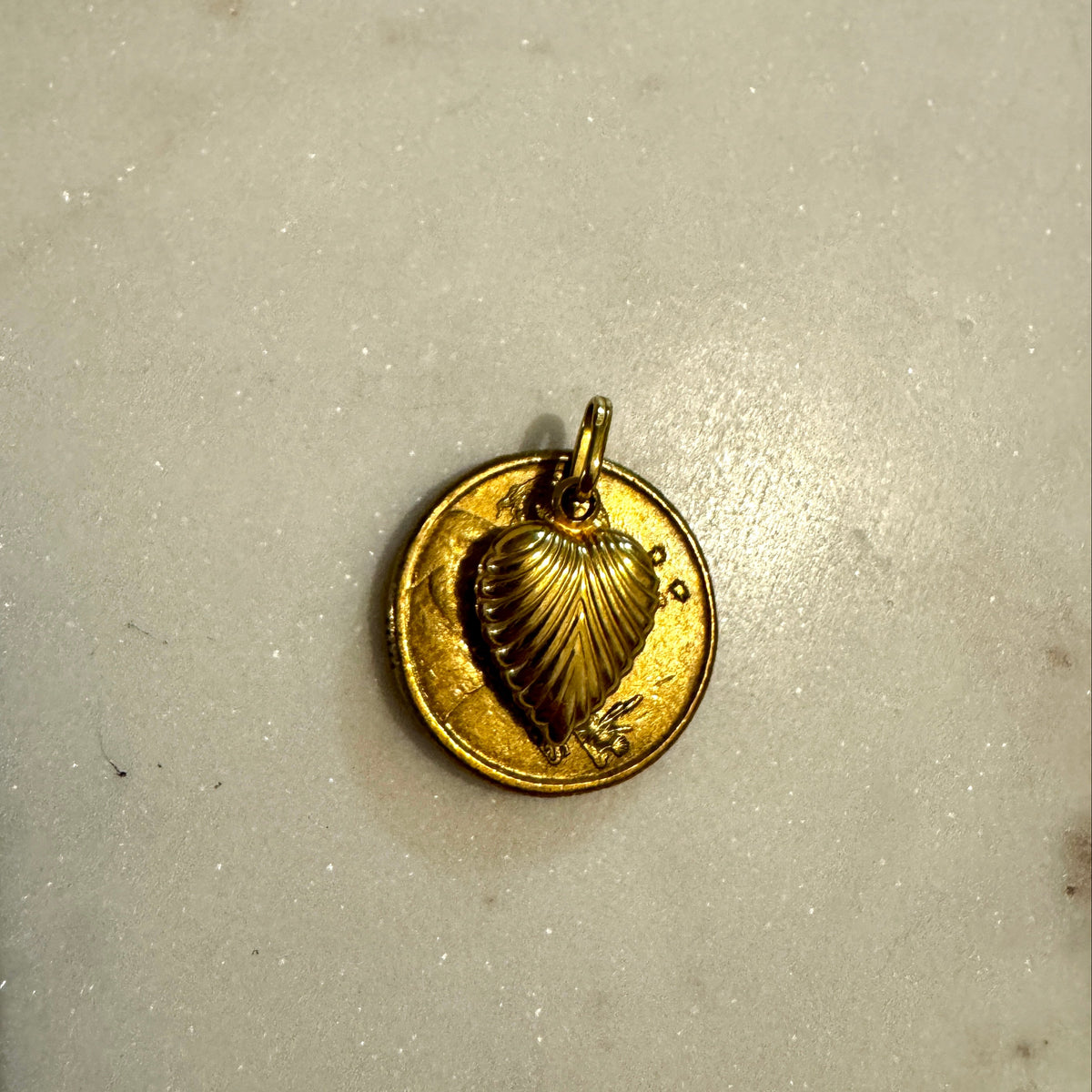 18ct Italian sunray style puffy heart! Divine!