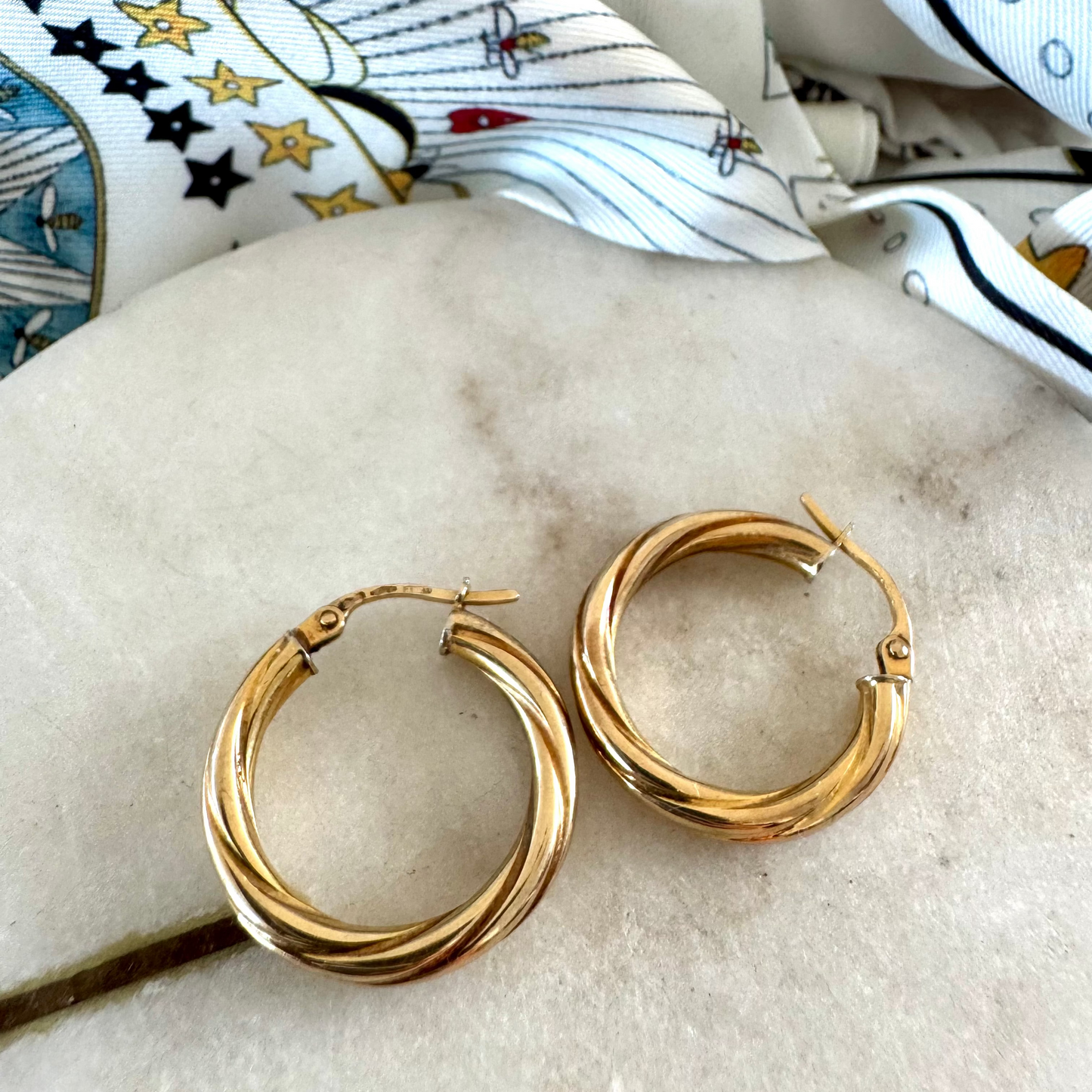 Sold - Vintage Unoaerre Italian medium twist hoop earrings