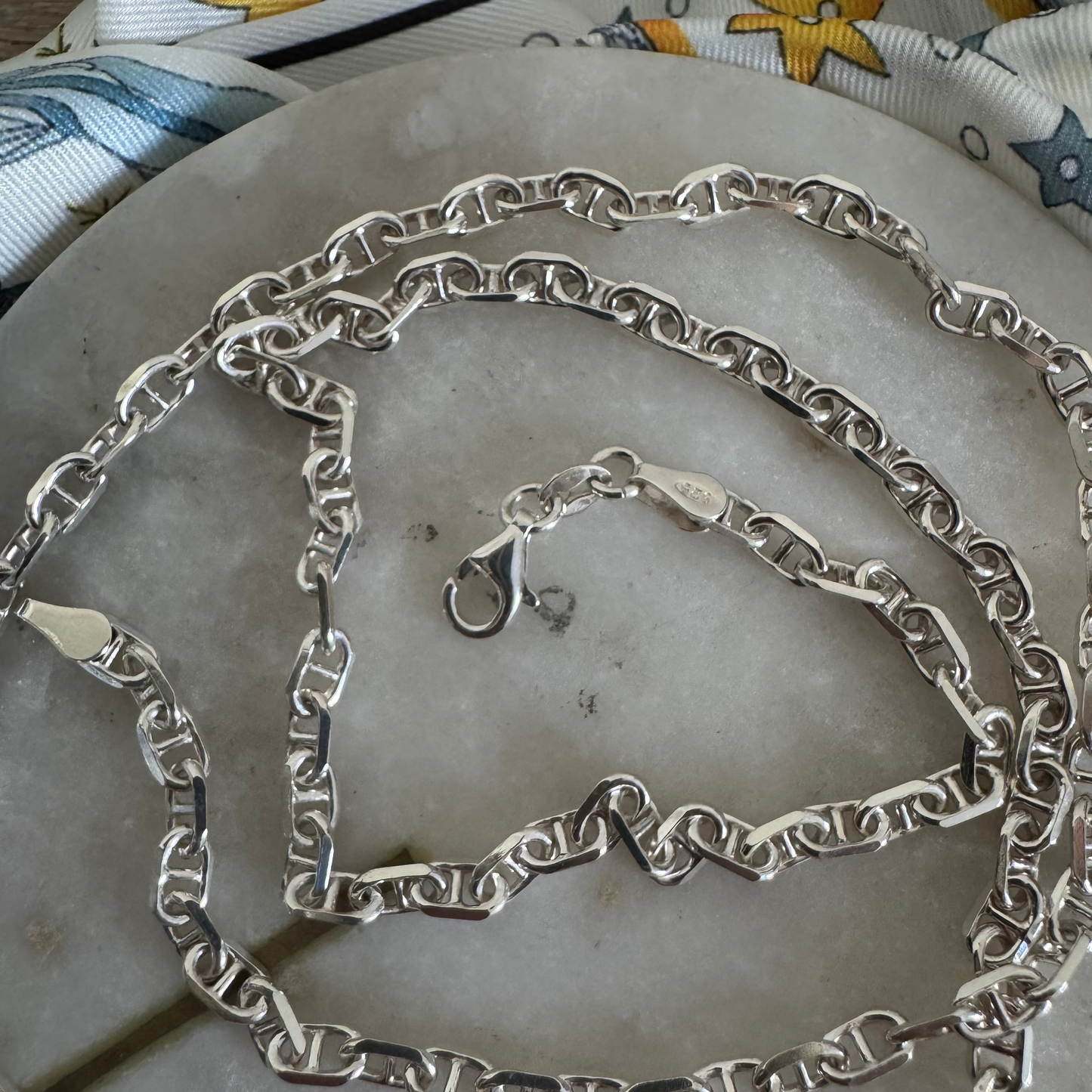 Vintage sterling silver faceted mariner necklace