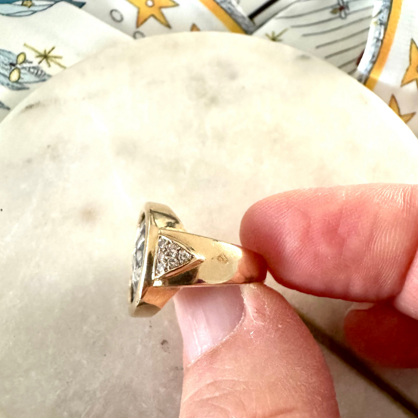 INCREDIBLE Vintage 14ct gold Roman style coin ring with diamonds