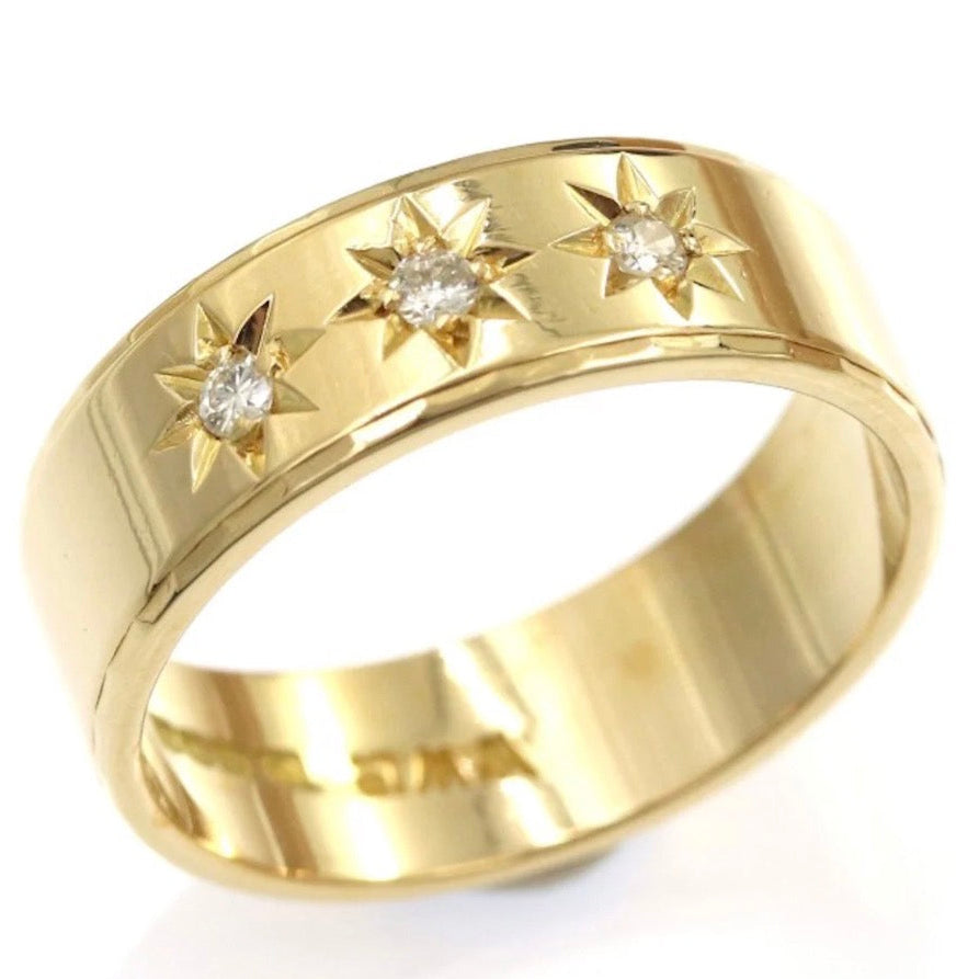 Vintage 18ct British low profile starburst ring with 3 diamonds