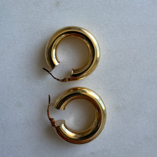 INCREDIBLE vintage super chubby Italian Unoaerre 9ct hoops - THE BEST