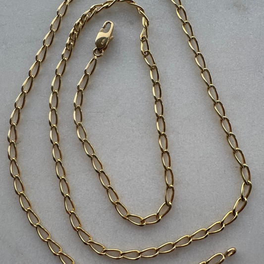 Vintage 9ct yellow gold - Open Curb link chain - stunning