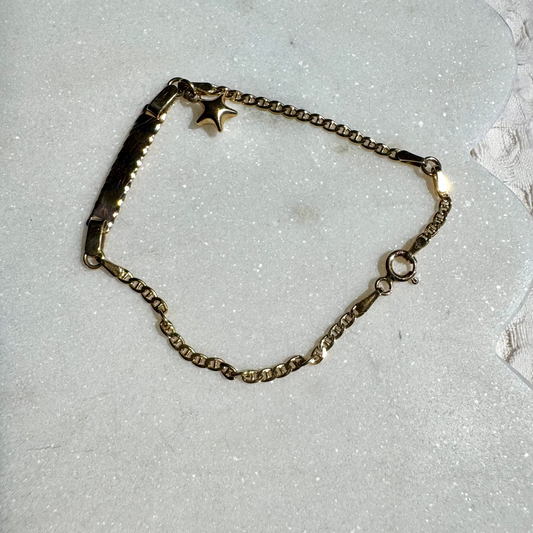 Vintage 18ct gold baby puffy star name plate bracelet!