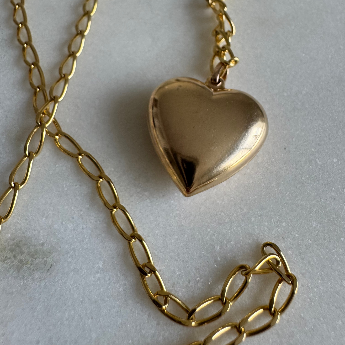 Vintage 9ct Unoaerre Italian large puffy heart pendant