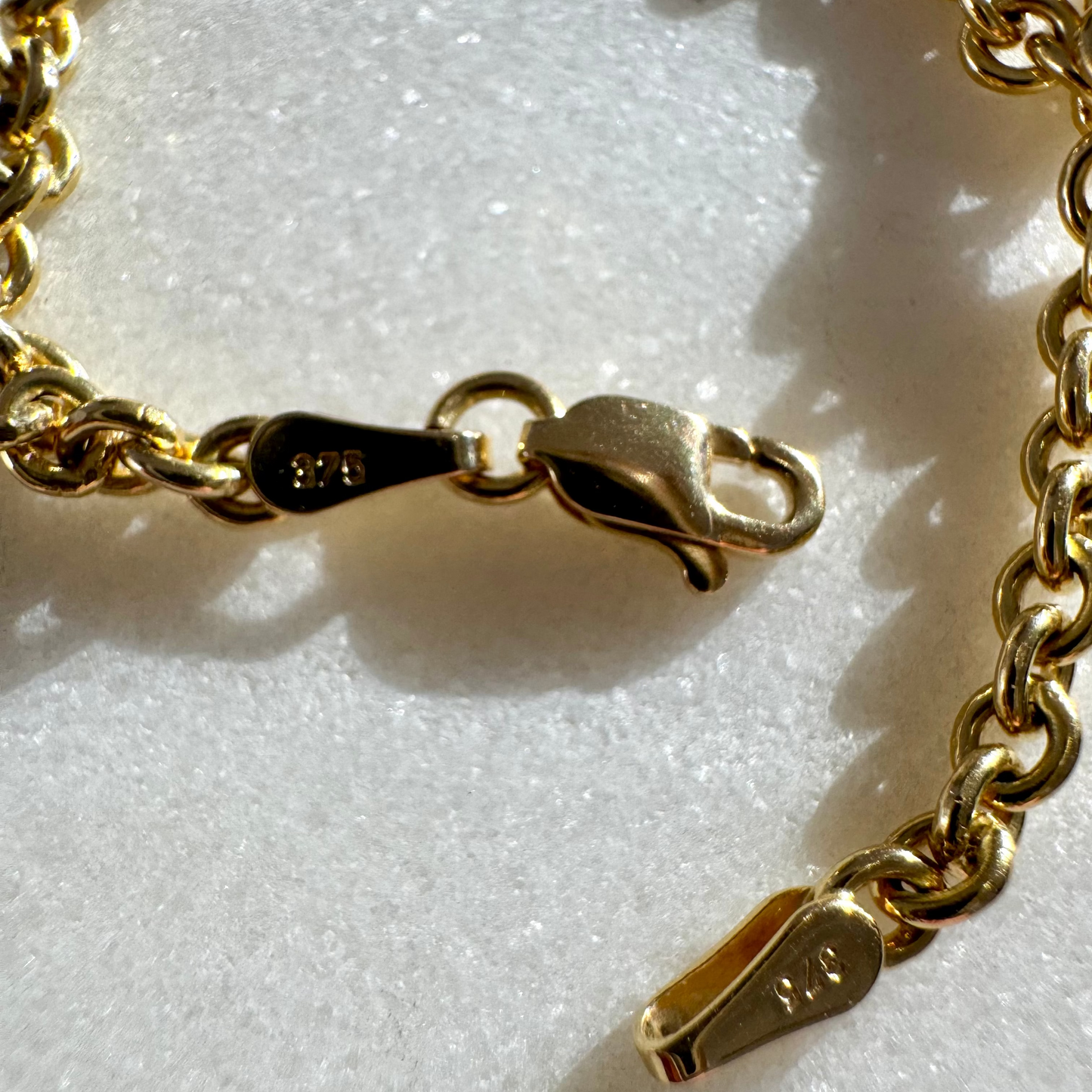 Unicorn 9ct bright yellow gold cable chain - like liquid gold