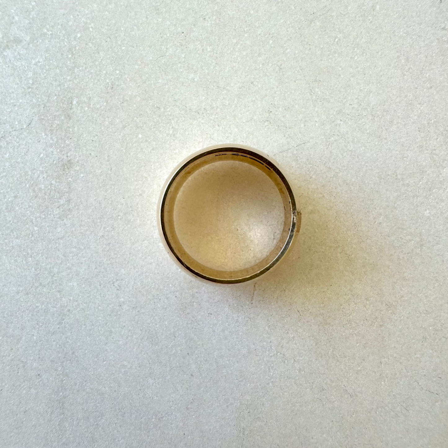 9ct stunning cigar band - London 1971 Size I (pinky ring)