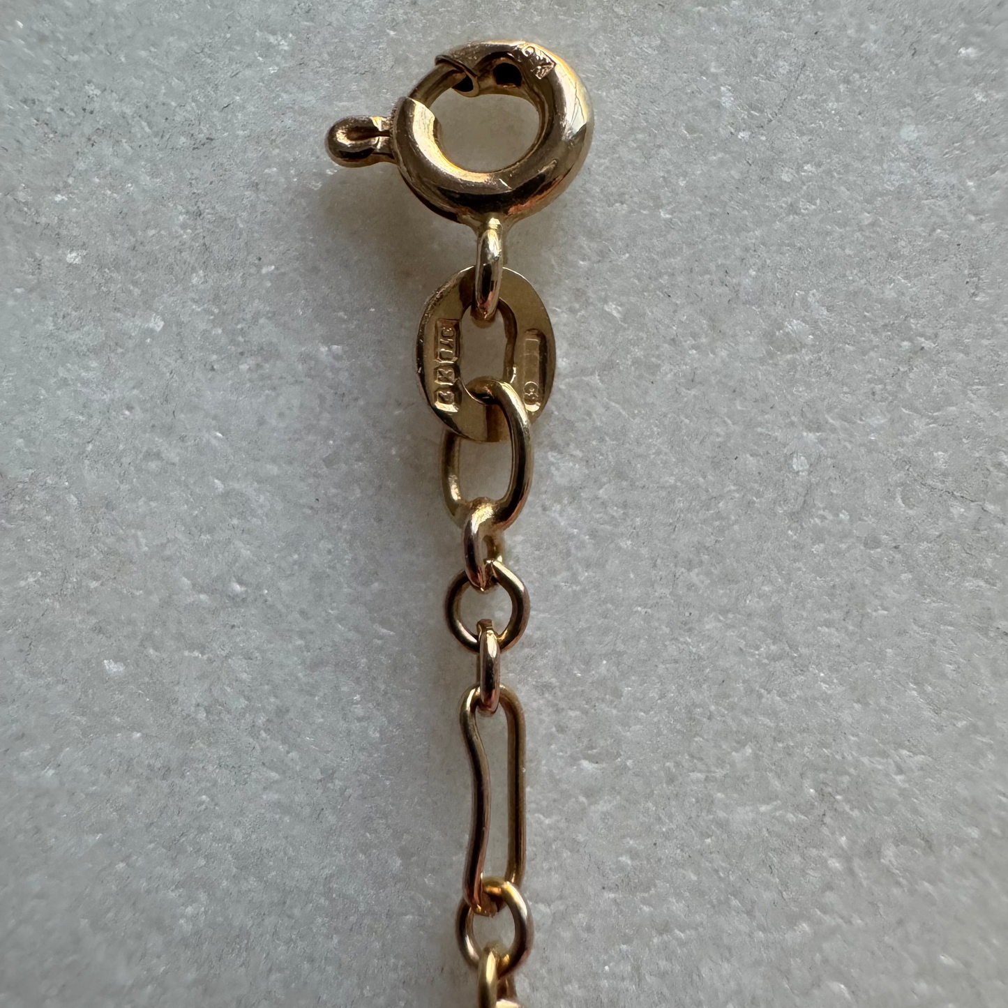 Vintage 9ct gold Italian Unoaerre necklace NEW