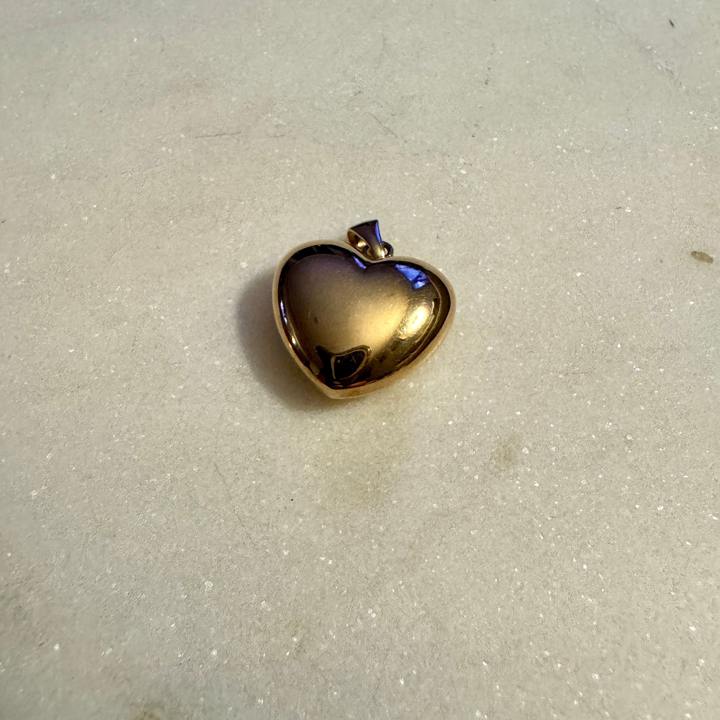 Vintage 9ct super puffy heart pendant (chain sold separately)
