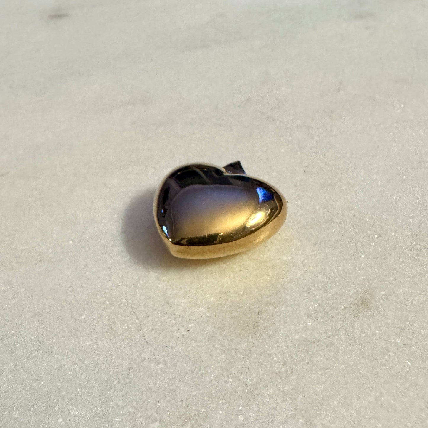 Vintage 9ct super puffy heart pendant (chain sold separately)