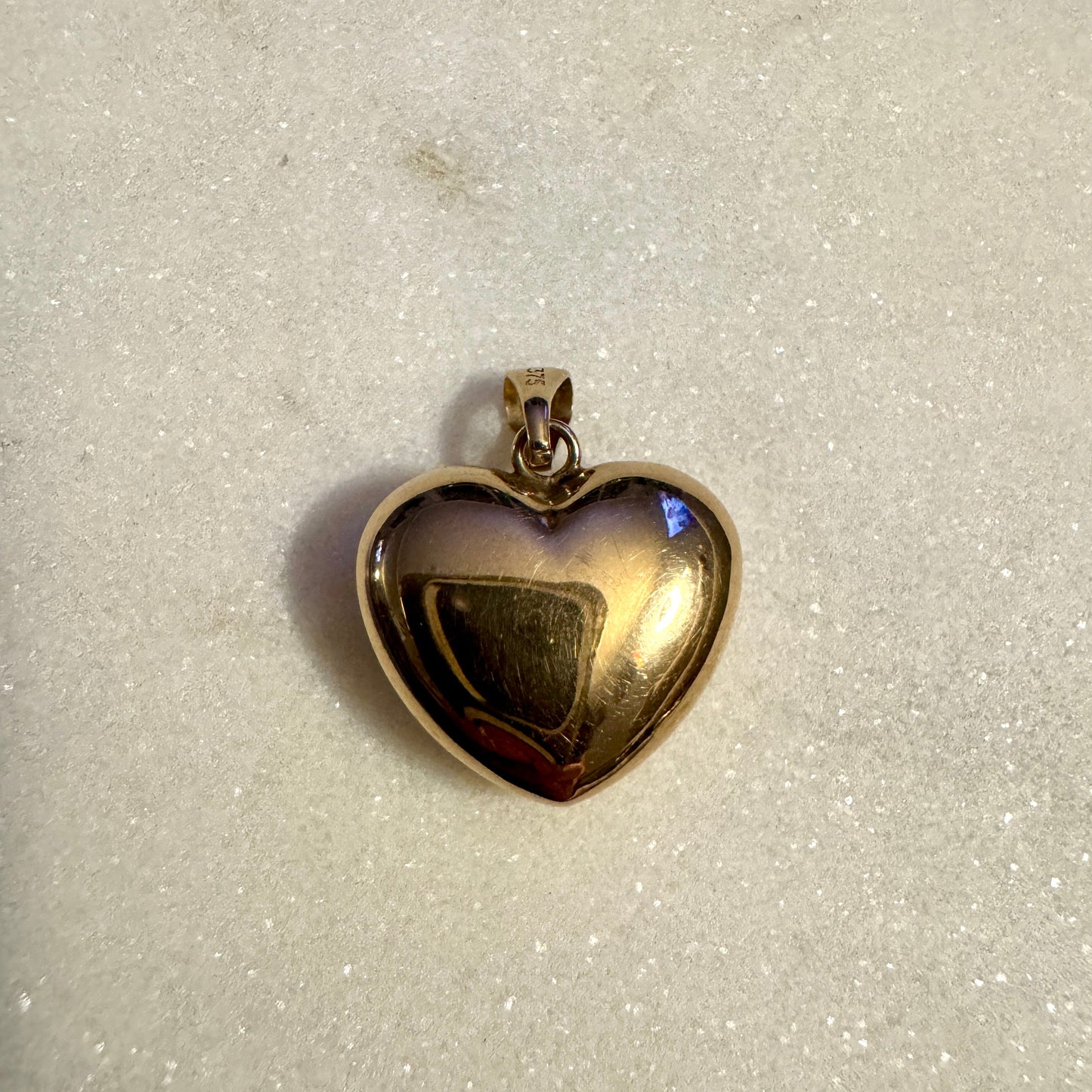 Vintage 9ct super puffy heart pendant (chain sold separately)
