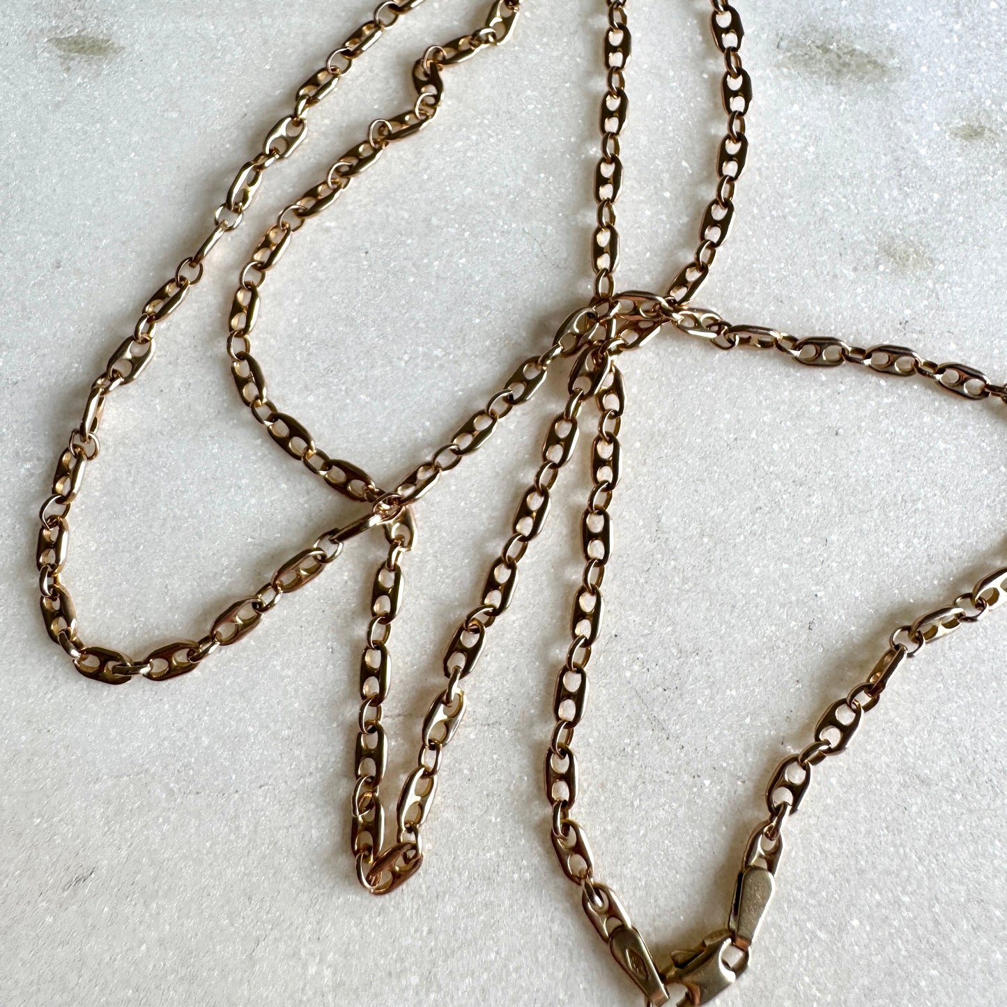 Vintage mini puffy link 'old gold' colour Unoaerre necklace