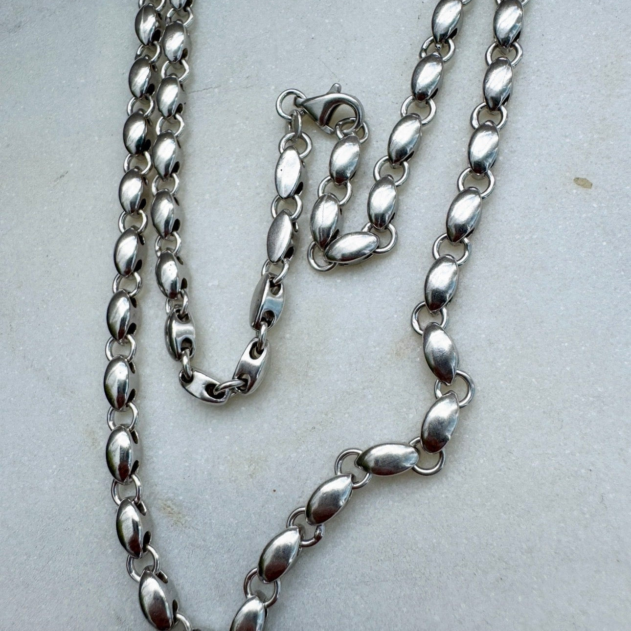Vintage Italian Sterling Silver necklace with a pod style link combined with mariner link - so cool