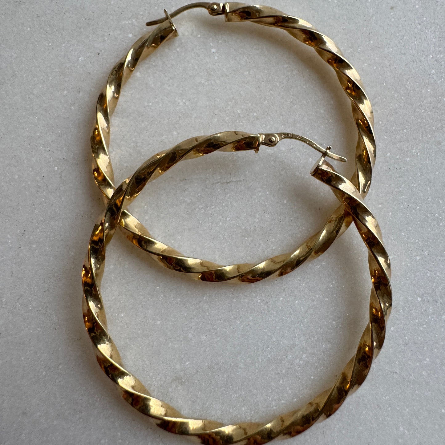 Vintage Unoaerre SUPER TWIST hoops - BIG!!