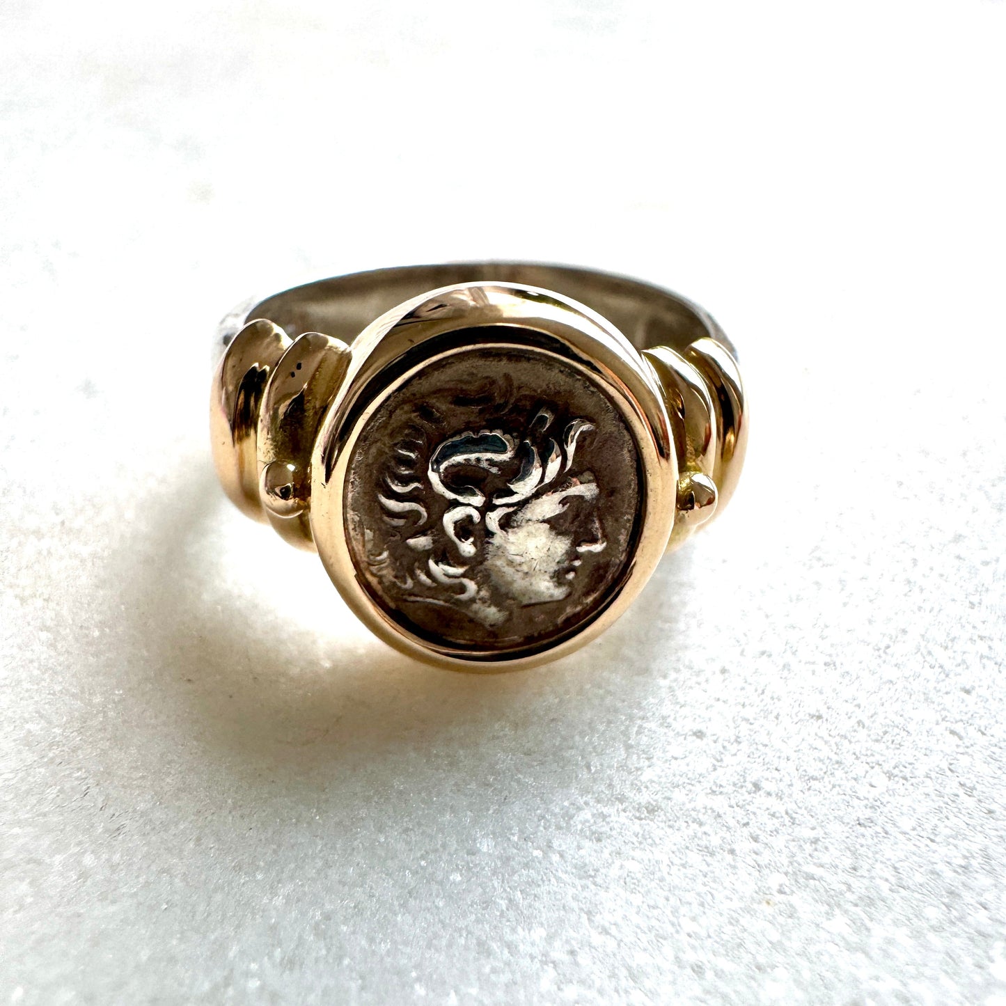 Sterling silver and 14ct gold (not plated) Roman coin ring - Size O