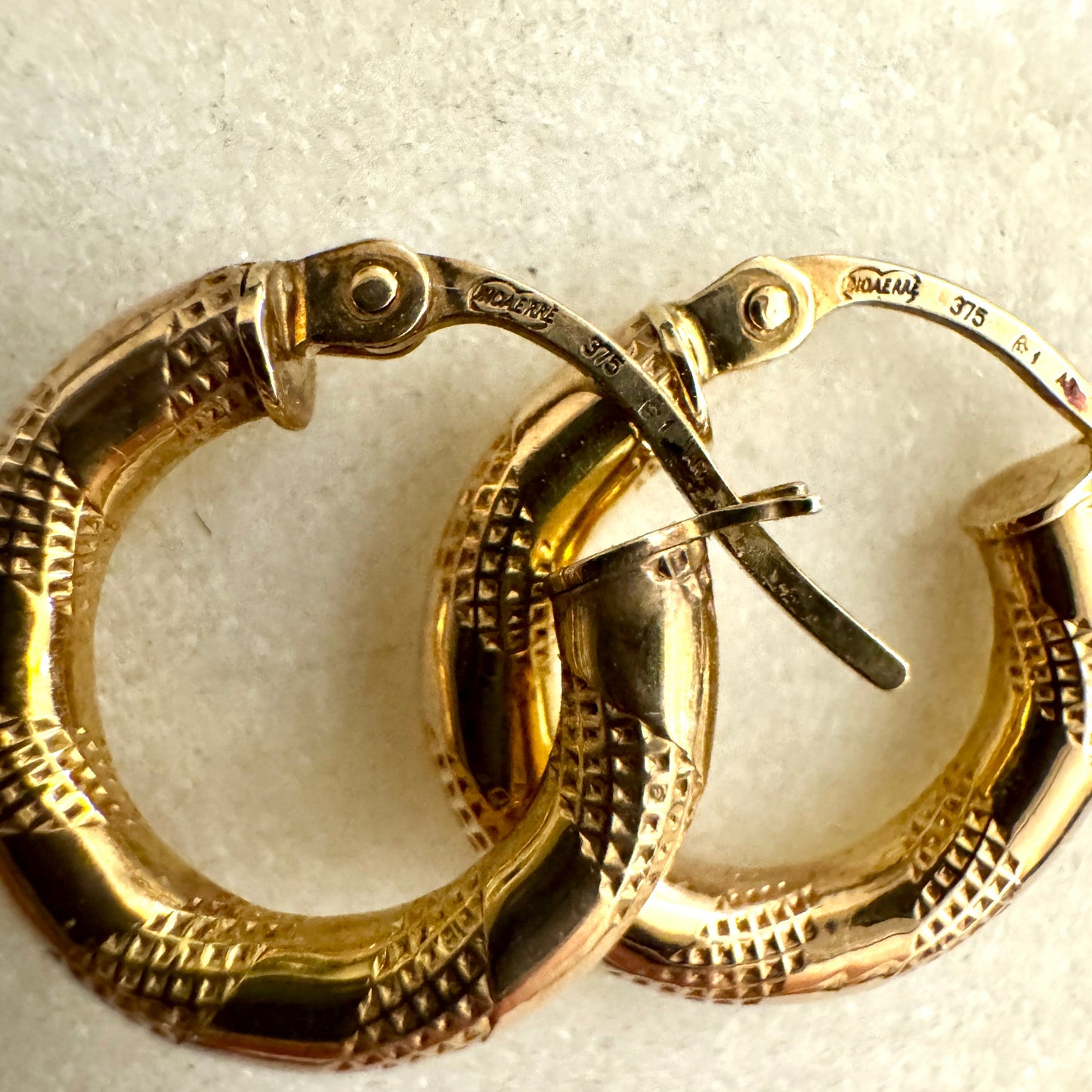 Vintage 9ct Unoaerre mini hoop earrings