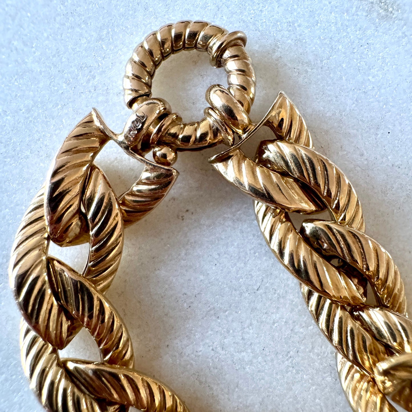 Vintage Italian 9ct double sided STATEMENT chain (4 different personalities!)