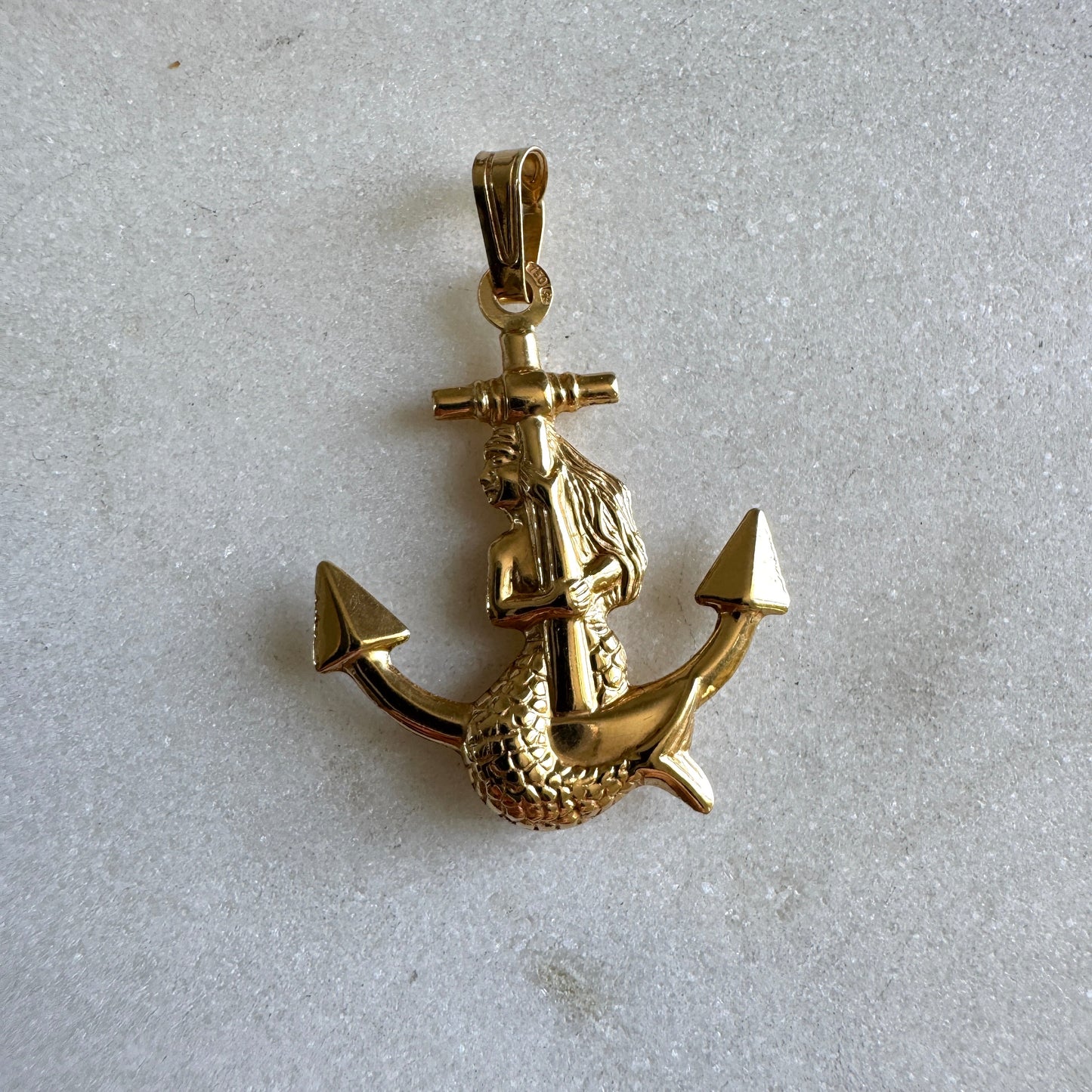 Breathtaking 18ct Mermaid pendant - double sided and incredible detail