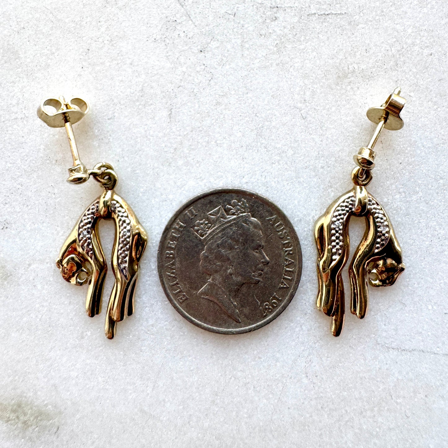 Vintage 9ct hanging panther stud earrings - collectable