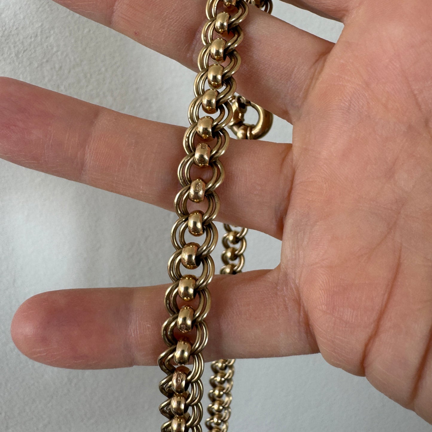 Vintage 9ct rollerball necklace - each link stamped and in perfect working condition!