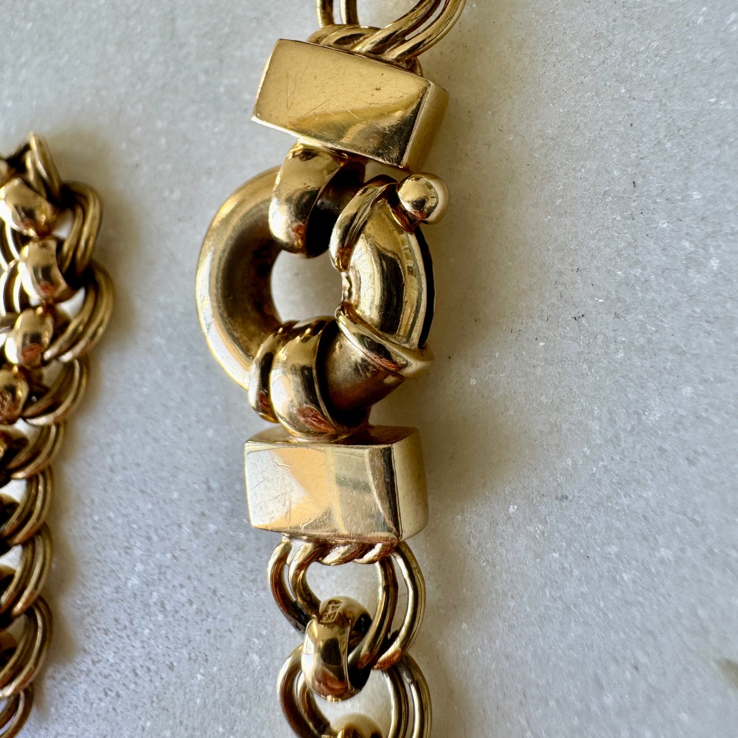 Vintage 9ct rollerball necklace - each link stamped and in perfect working condition!