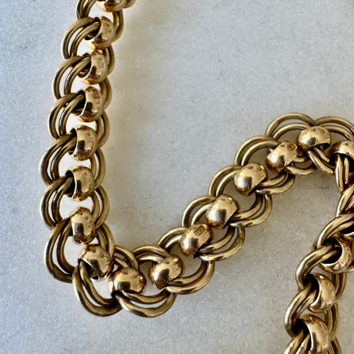 Vintage 9ct rollerball necklace - each link stamped and in perfect working condition!