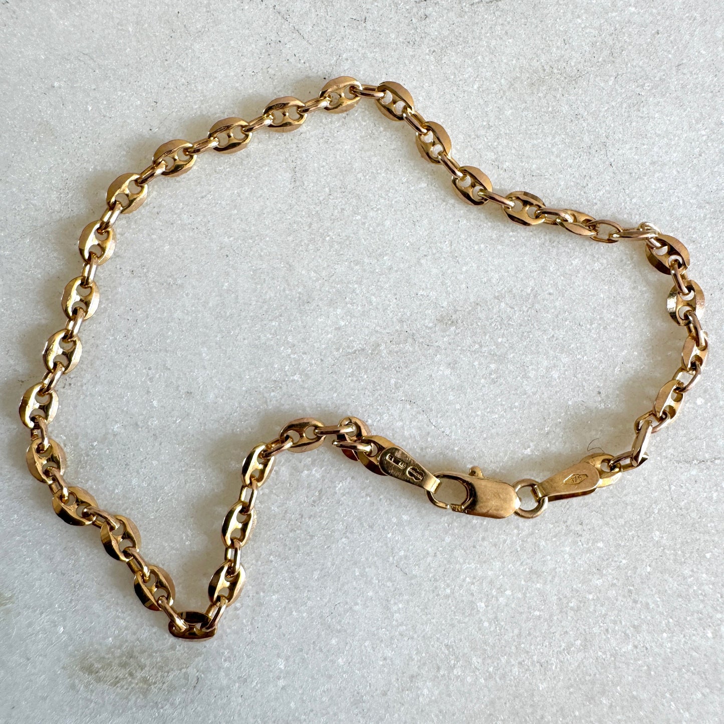 Vintage 9ct 'old gold' Unoaerre puffy link FINE link bracelet