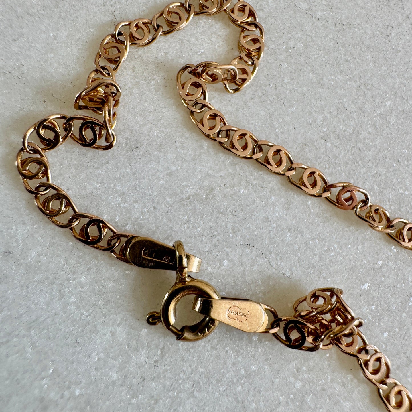 Vintage 'old gold' 9ct Unoaerre fancy link ULTRAFINE bracelet
