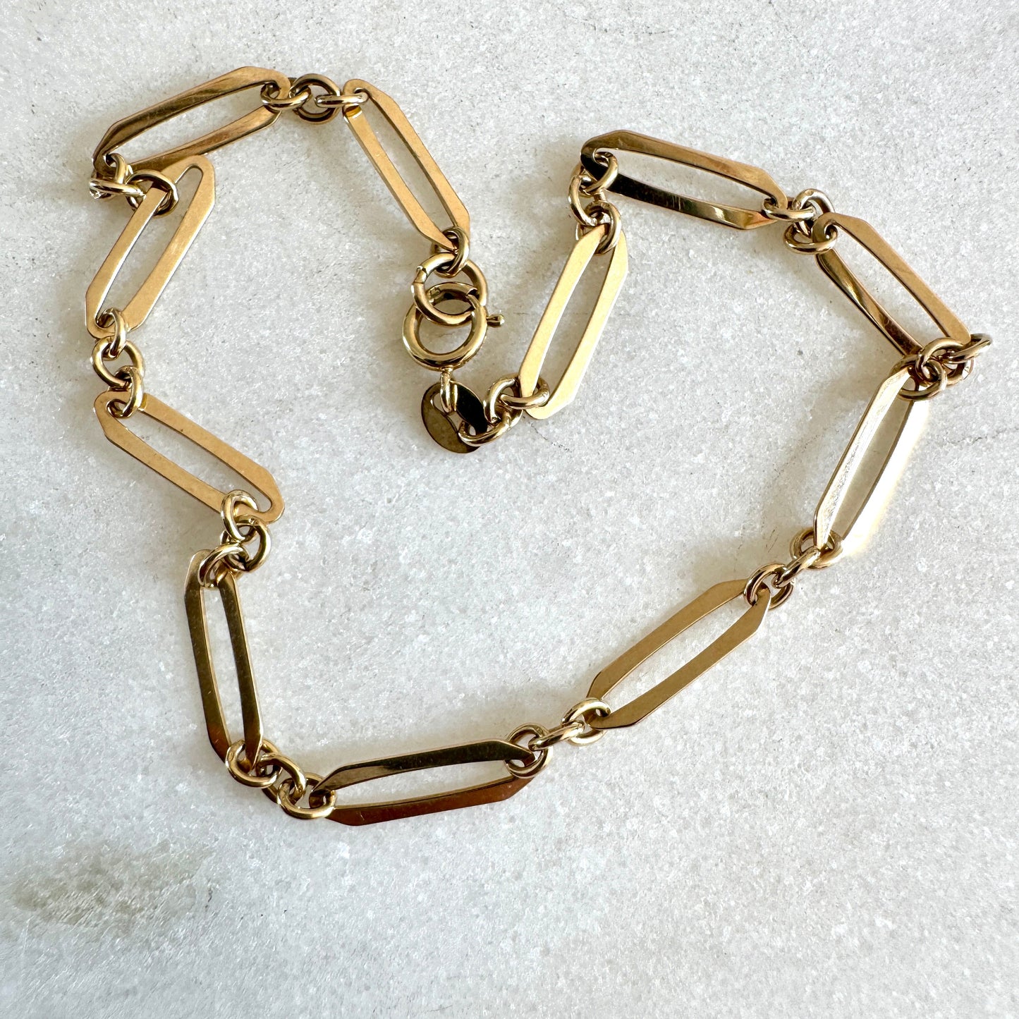9ct fine flat faceted paperclip bracelet - light but great presence