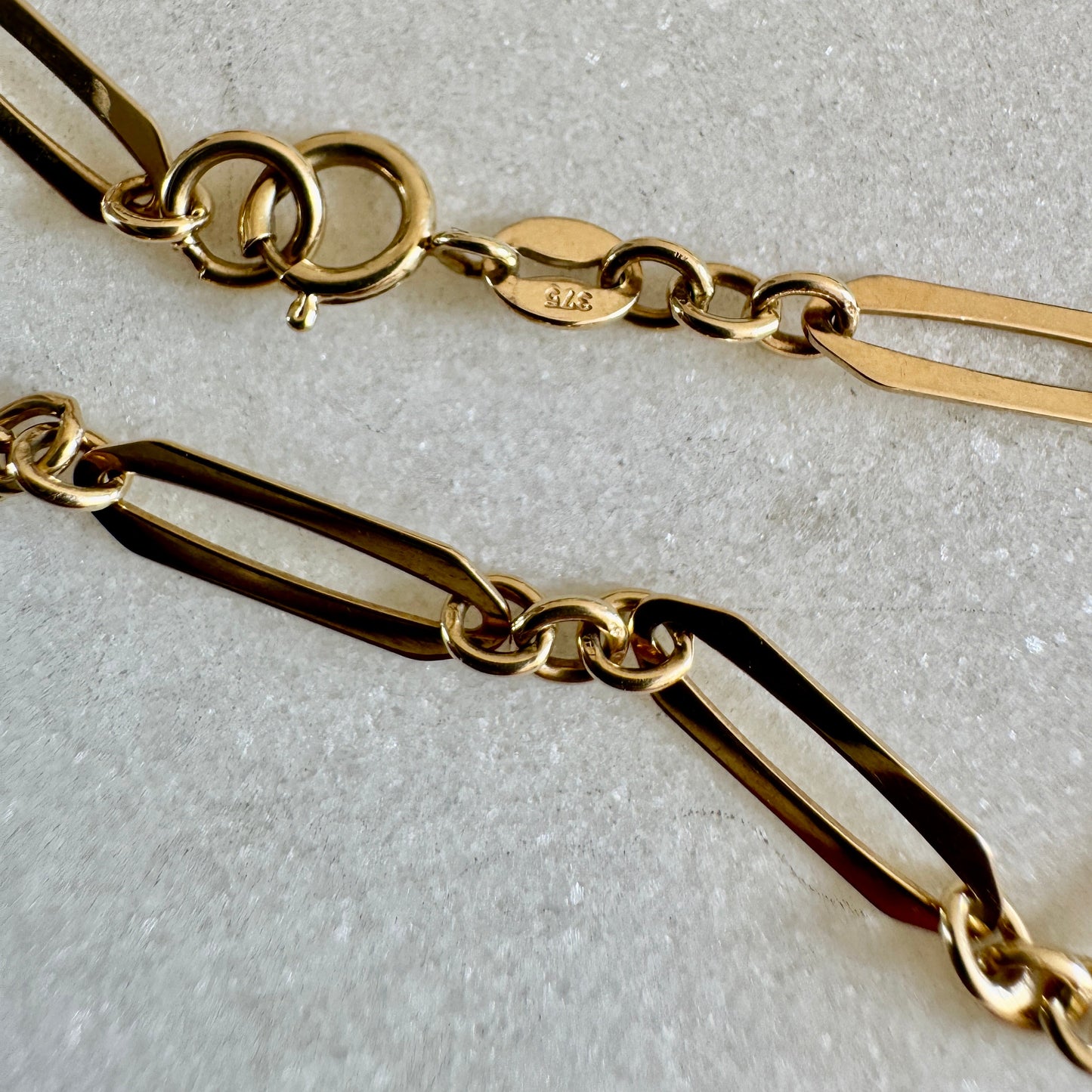 9ct fine flat faceted paperclip bracelet - light but great presence
