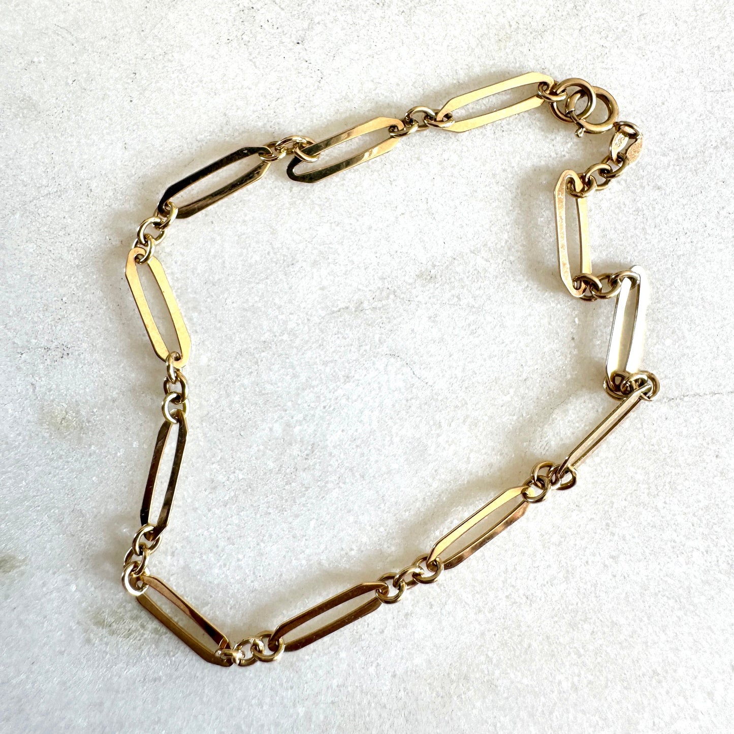 9ct fine flat faceted paperclip bracelet - light but great presence