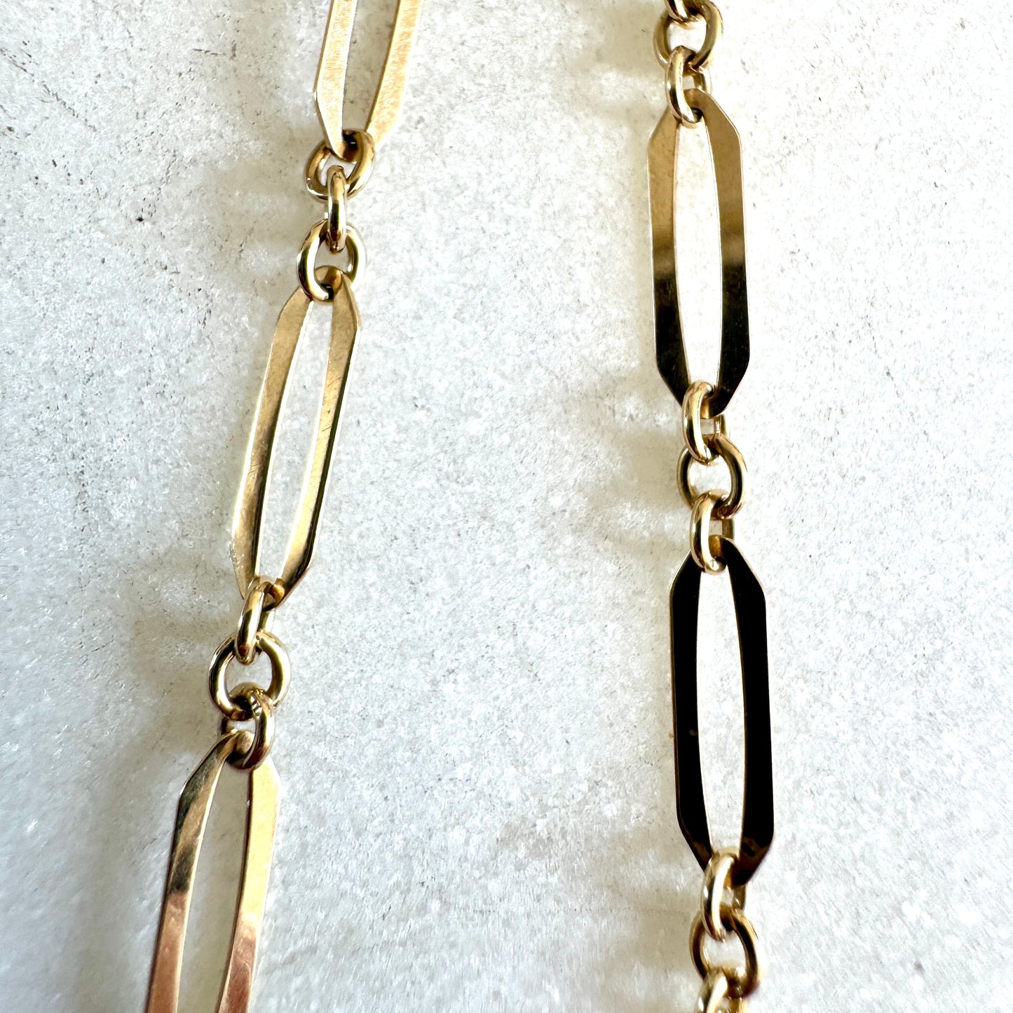 9ct fine flat faceted paperclip bracelet - light but great presence