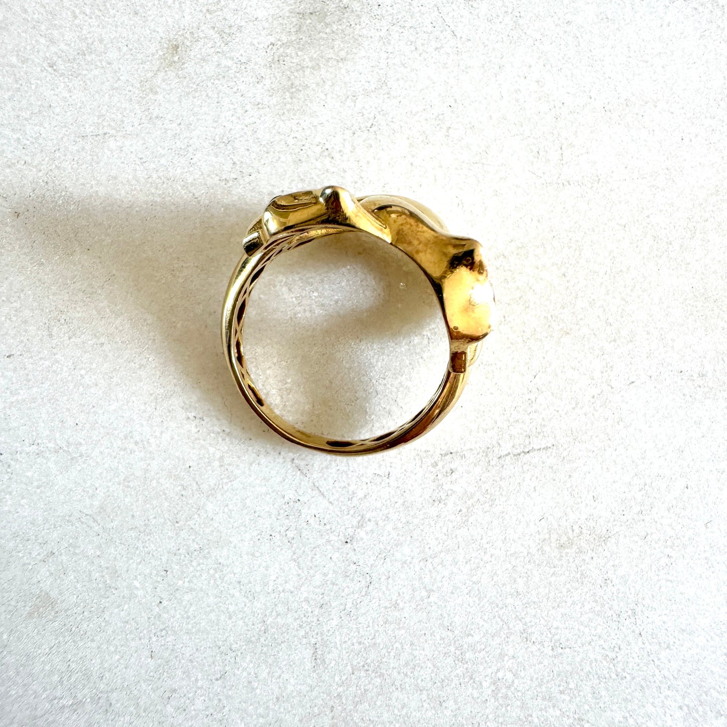 18ct wrap around double panther ring with green eyes - very collectable!