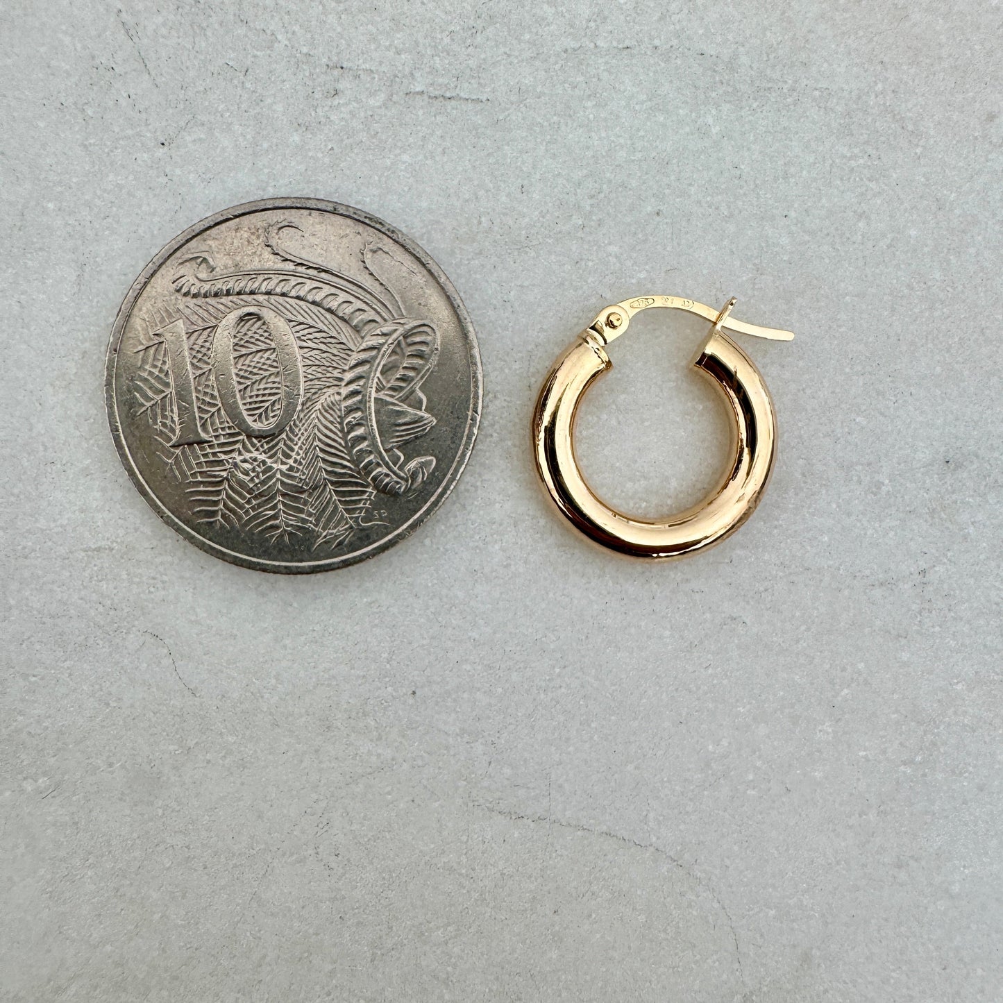 Vintage 9ct Unoaerre mini chubby hoops - perfect for your ear stack
