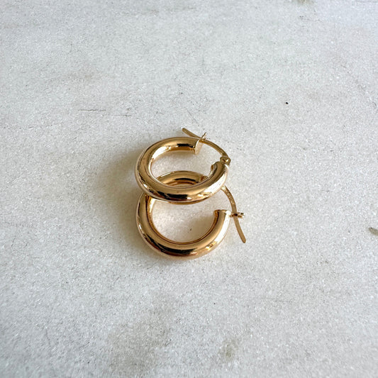 Vintage 9ct Unoaerre mini chubby hoops - perfect for your ear stack
