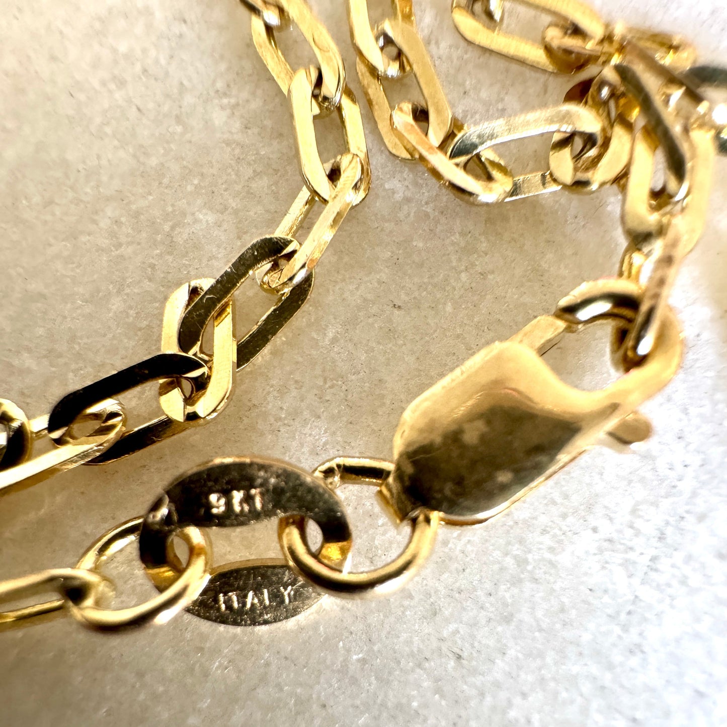 9ct Italian gold LIGHT and FINE mini paperclip necklace