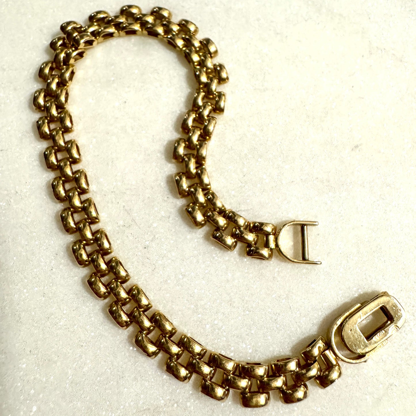 Vintage 18ct panther link bracelet - these are RARE!!