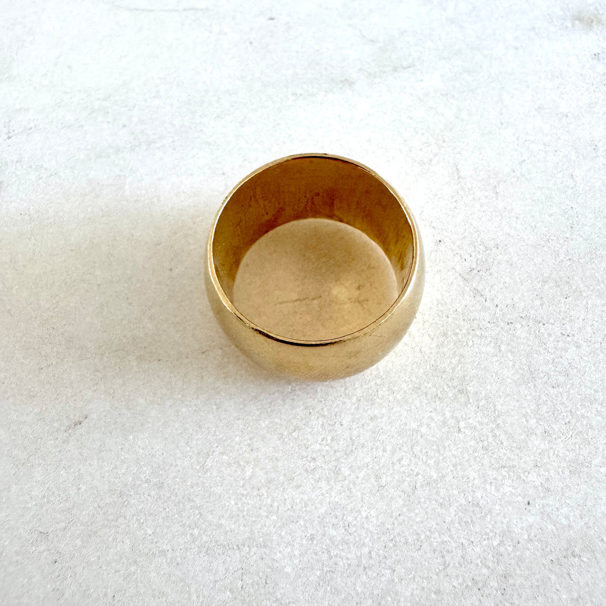 GIANT 9ct gold cigar band HUGE!!! Size Q
