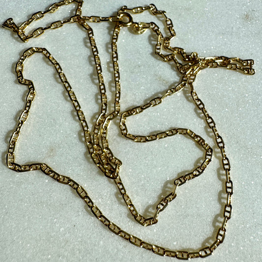 Unicorn Vintage Italian 18ct gold mini mariner necklace!