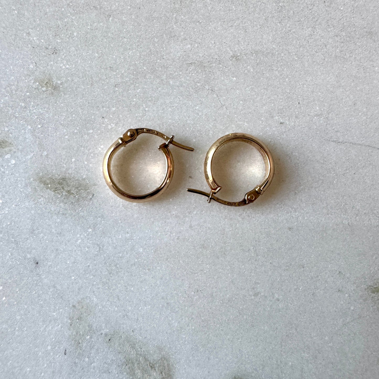 Vingage Unoaerre MINI MINI (yes they're small) hoops - divine!