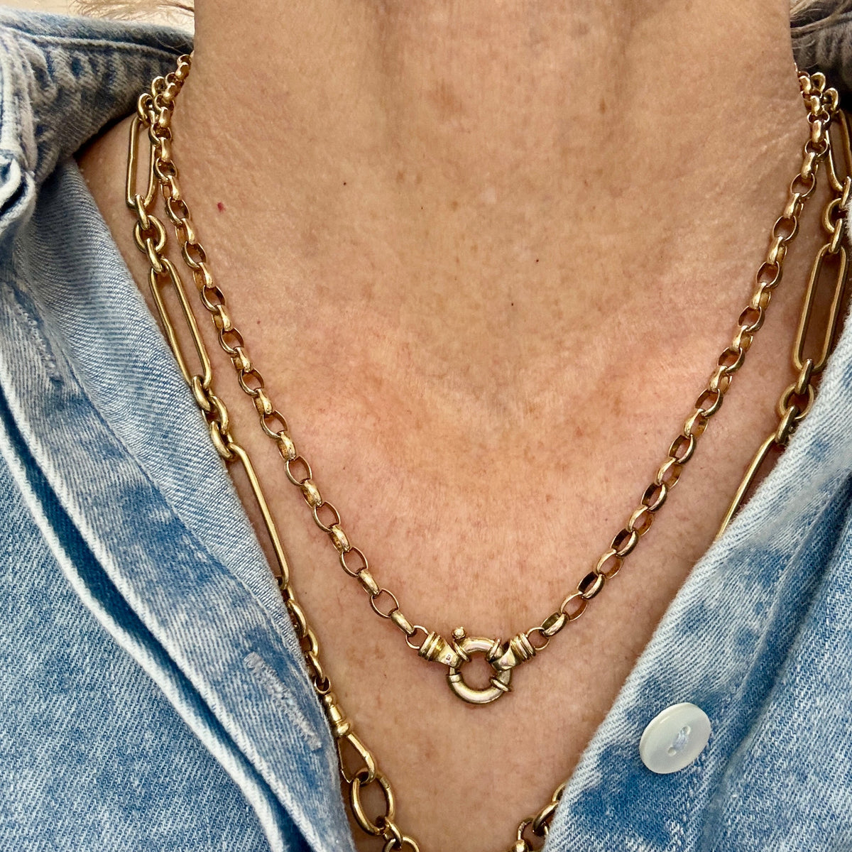 Vintage 9ct oval belcher link with bolt clasp - very versatile and great for everyday.