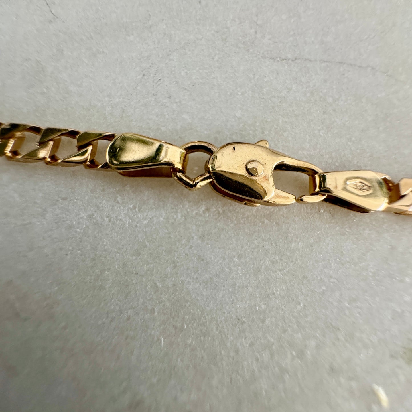 Vintage 9ct Unoaerre INCREDIBLE necklace - great neck coverage!