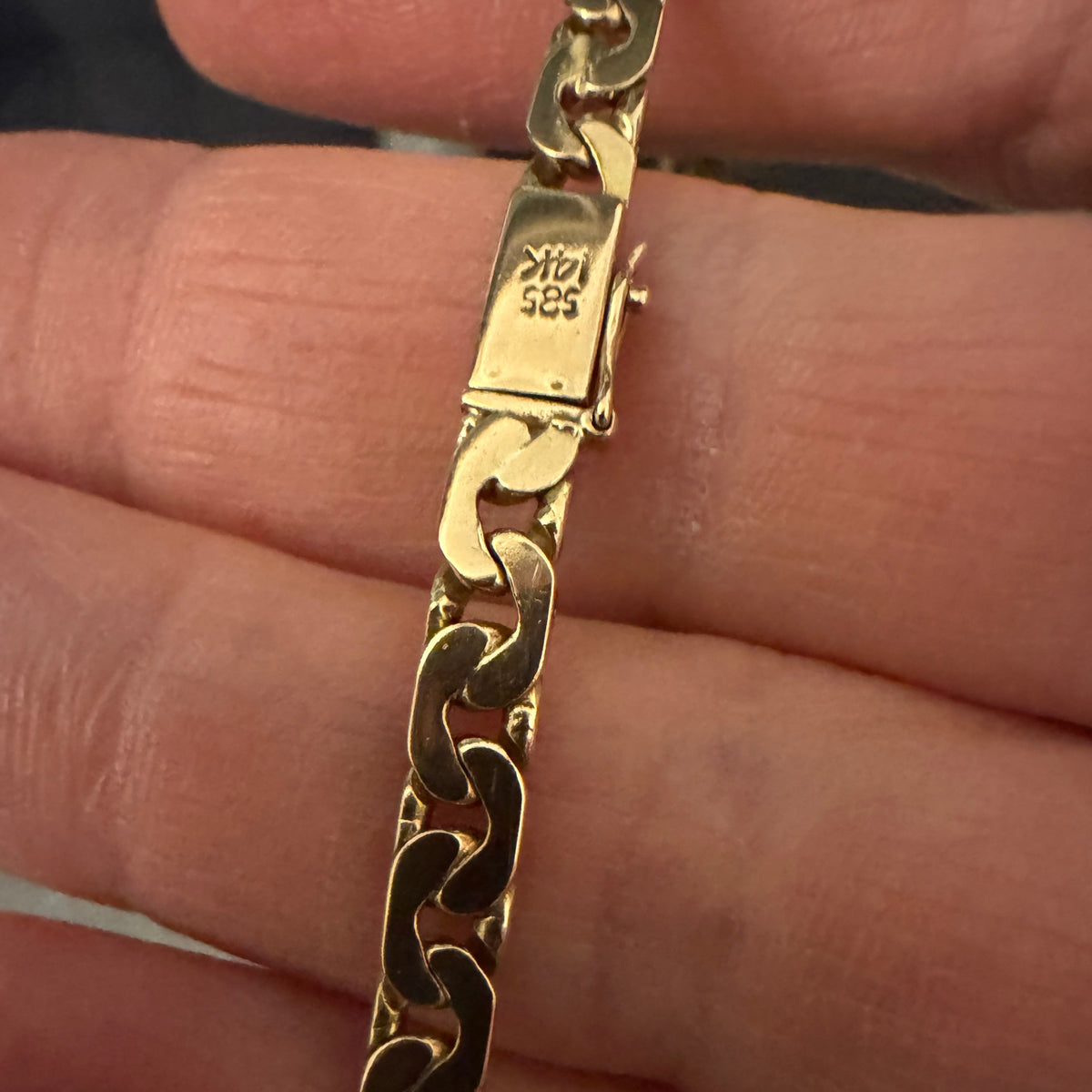 Gorgeous 14ct Italian C-link heavy necklace