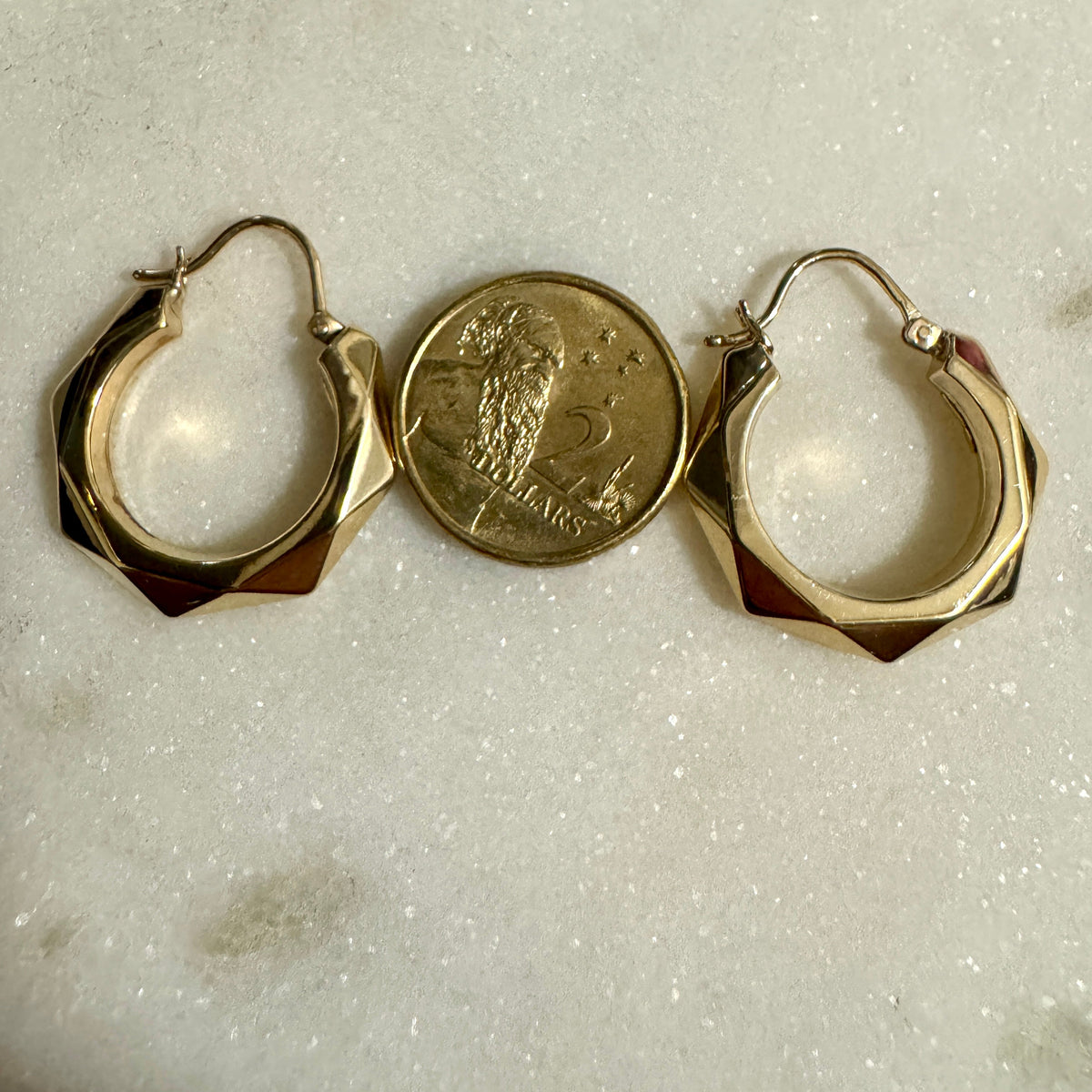 Vintage Italian 9ct GEOMETRIC hoops - these are spectacular!