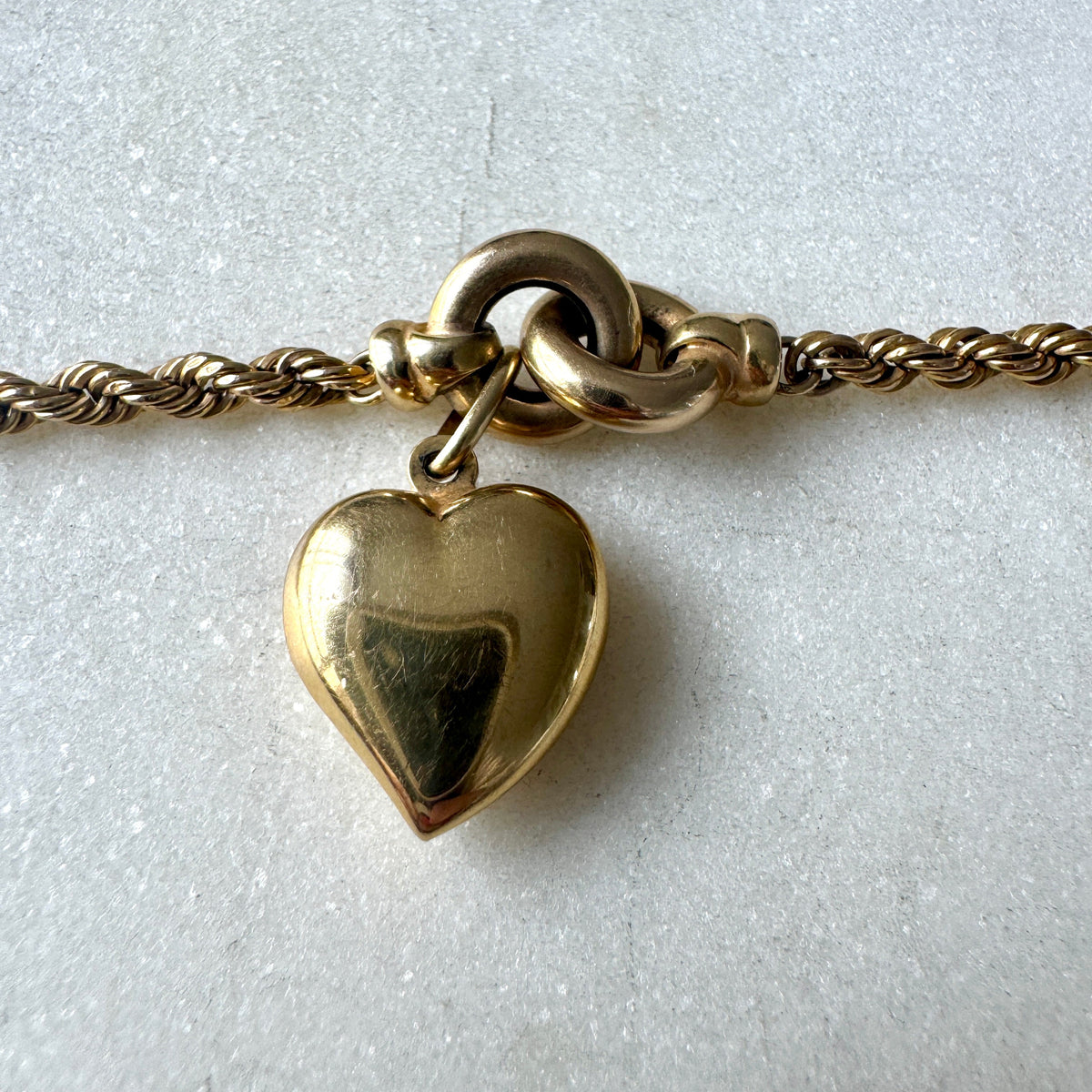 Vintage 9ct Unoaerre rope and heart necklace - just so special