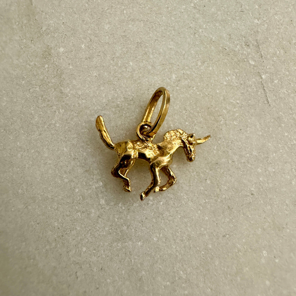 Little 9ct hand made Italian Unicorn pendant - small and SPECIAL