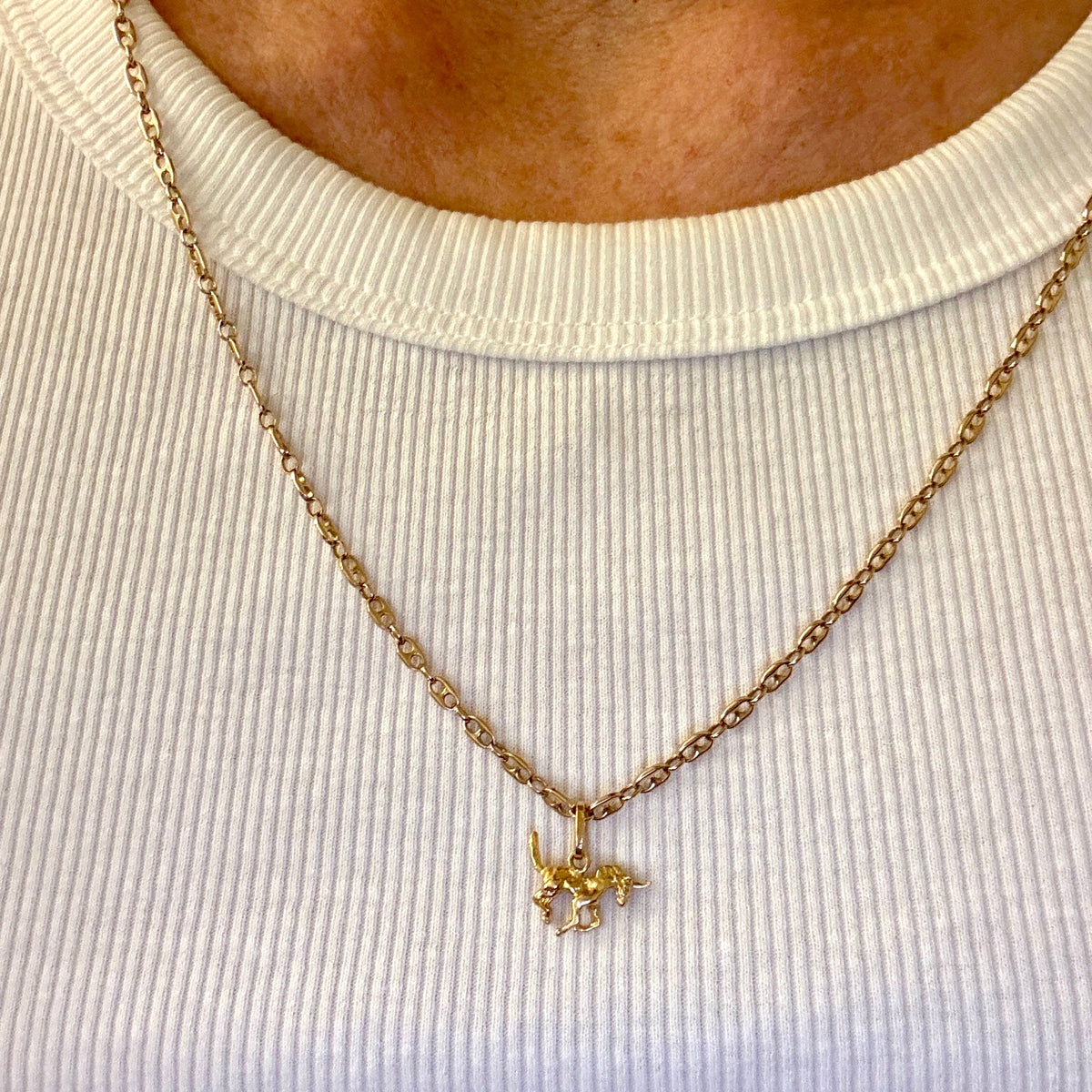 Little 9ct hand made Italian Unicorn pendant - small and SPECIAL