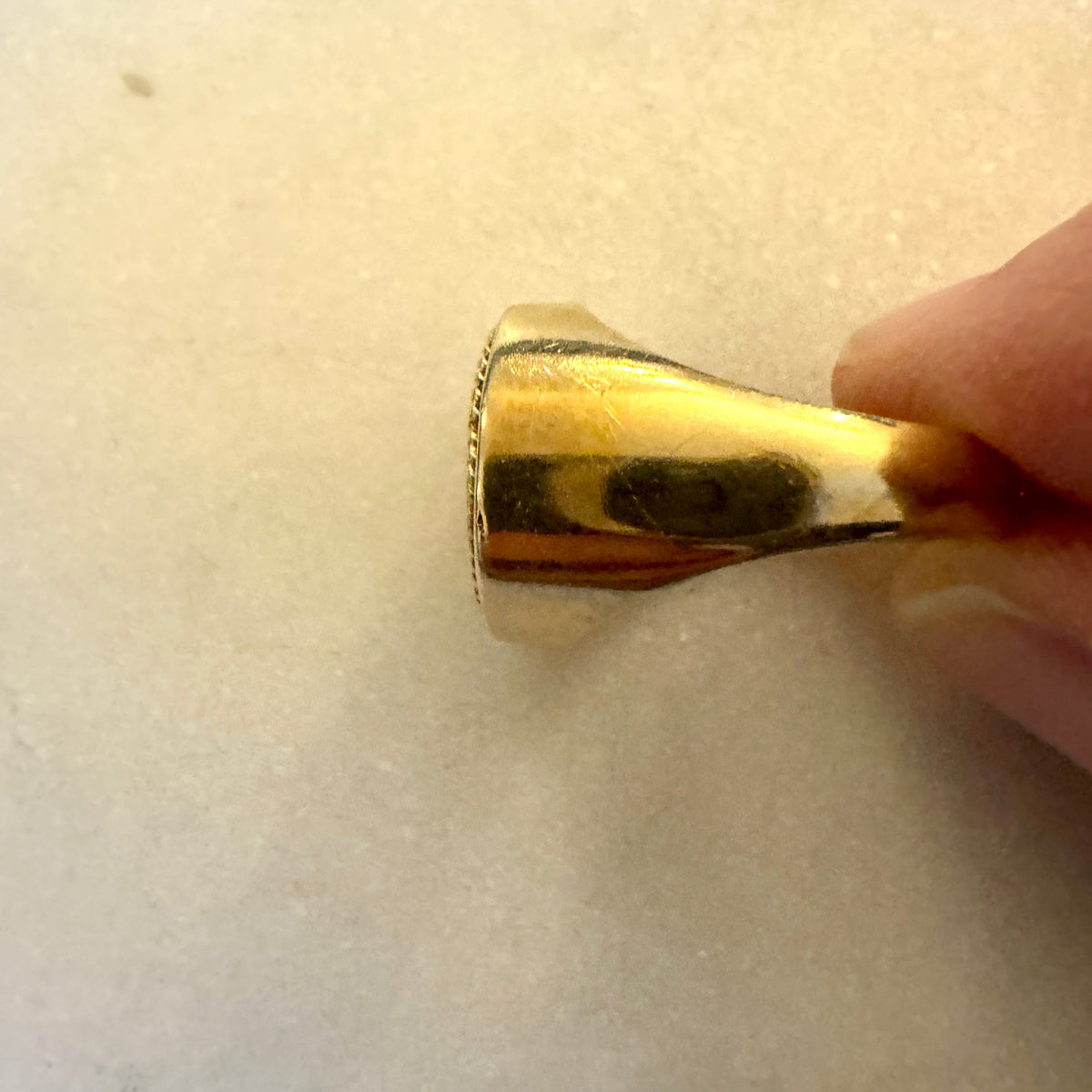Vintage 14ct gold high profile ancient coin ring (all gold) Size P3/4