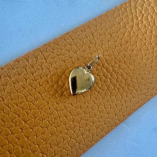 Small but mighty 9ct puffy heart pendant